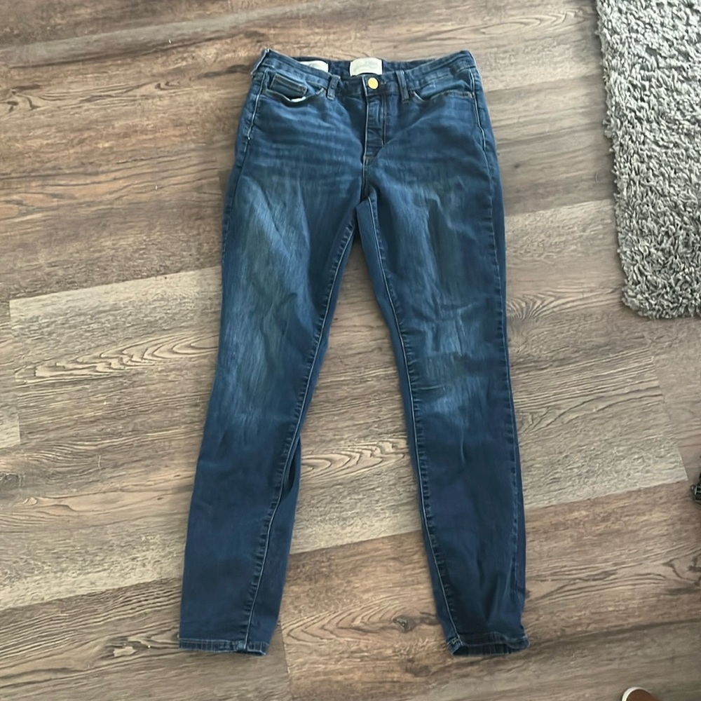 Universal Thread Mid rise skinny jeans size 6